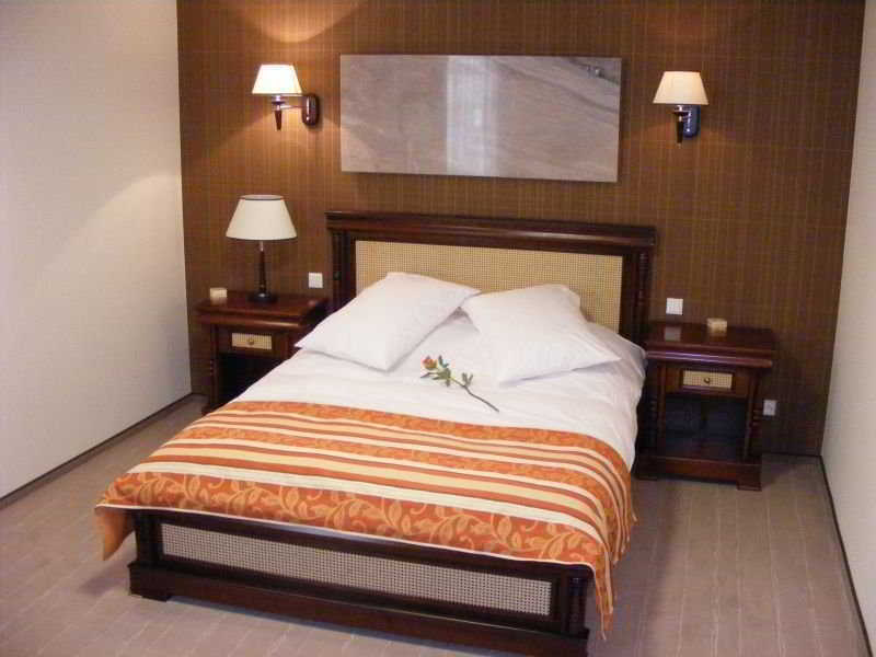 Hotel & Restaurant Levoslav House