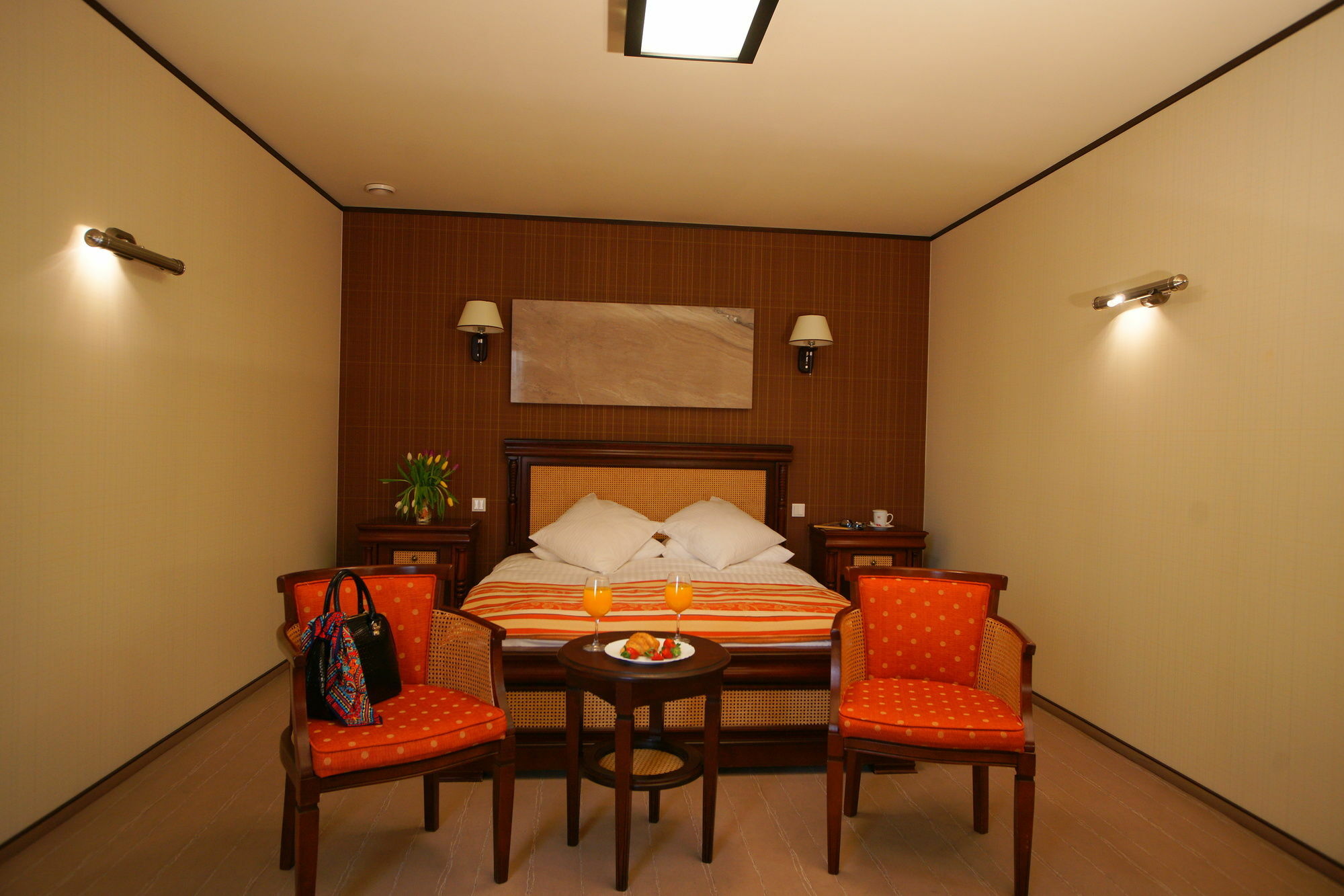 & Restaurant Levoslav House 4*